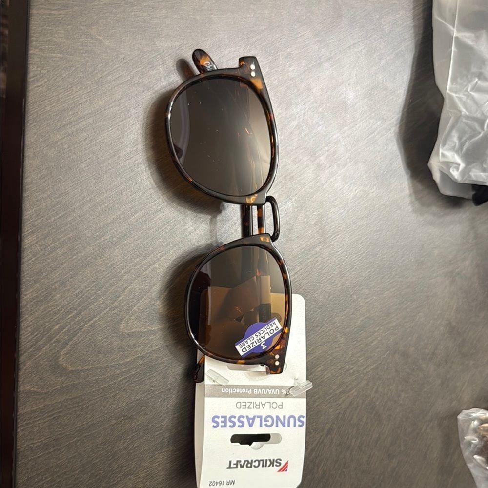 Signature Tortoise Shell Sunglasses - Picture 2 of 6